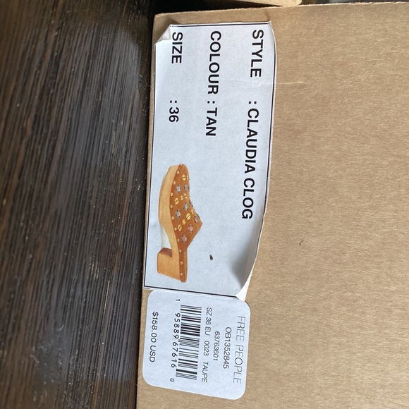 COPY - **FREE PEOPLE** NWT Claudia Clogs - Picture 8 of 8